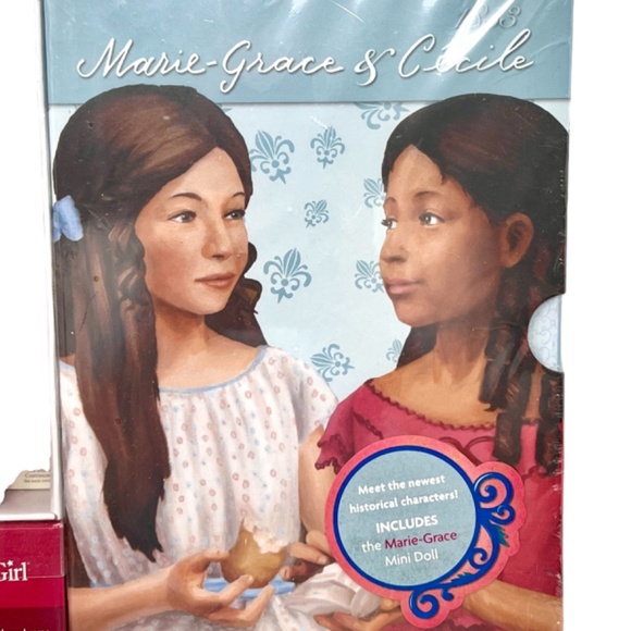 American Girl Cecile and Marie-Grace Boxed 6 Book Set with Cecile Mini Doll NIP - Picture 4 of 15